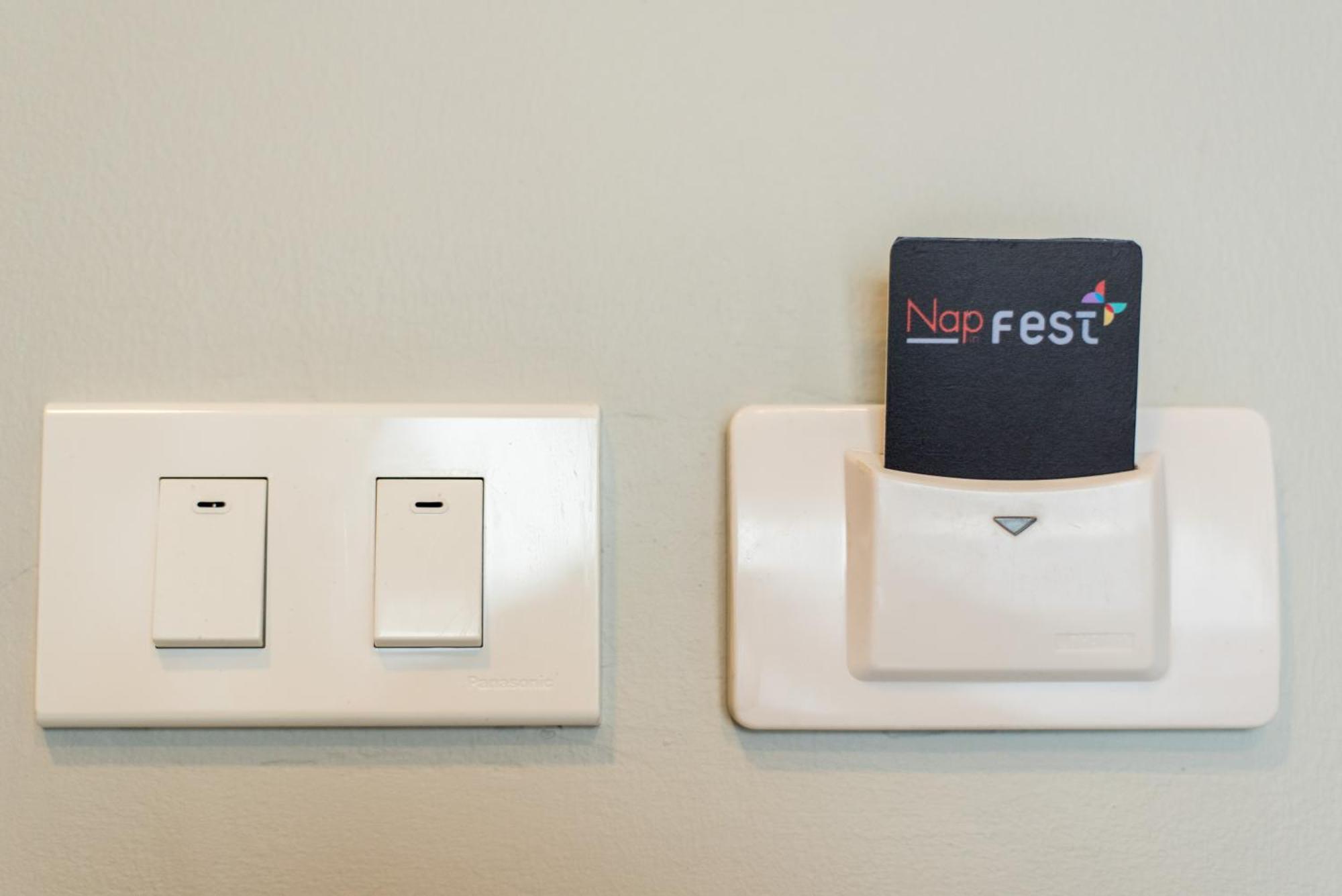 Nap In Fest Hotel Чиангмай Стая снимка